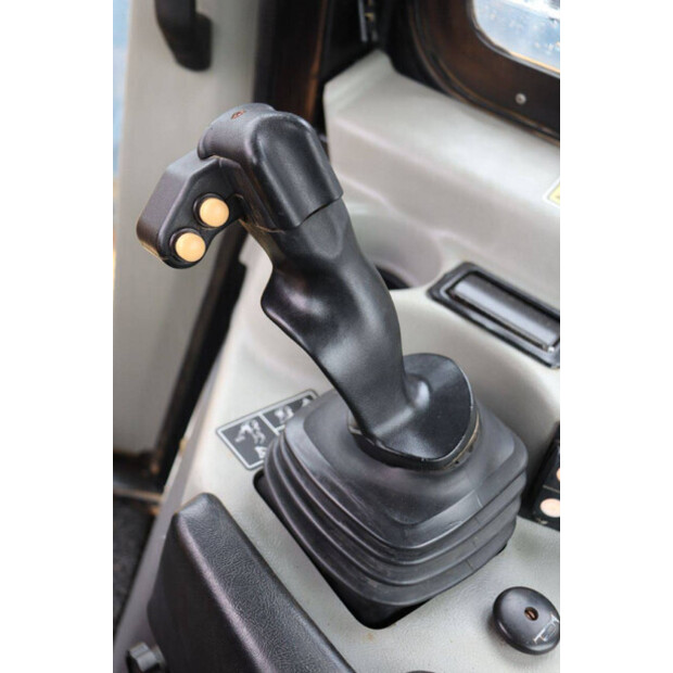 Caterpillar D6T LGP-45415306