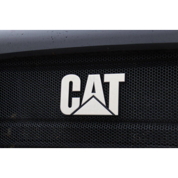 2016 Caterpillar 725C2-45415326