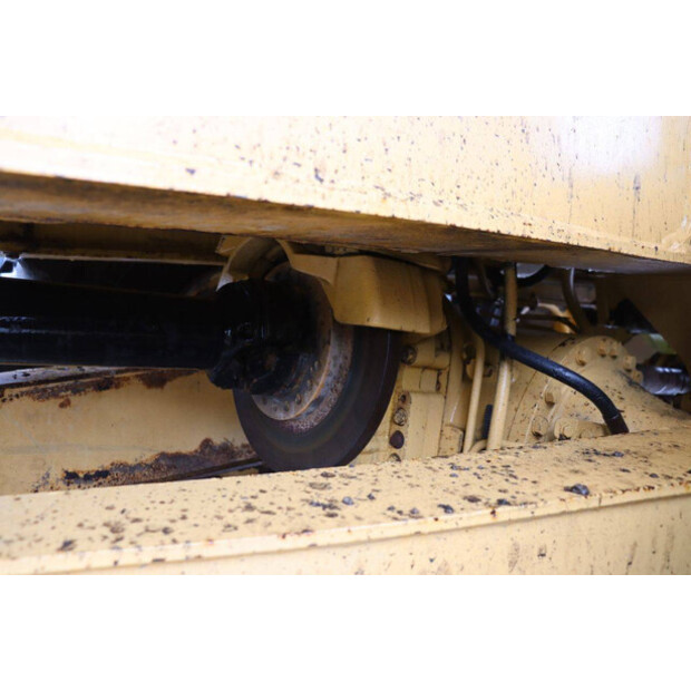 2016 Caterpillar 725C2-45415334