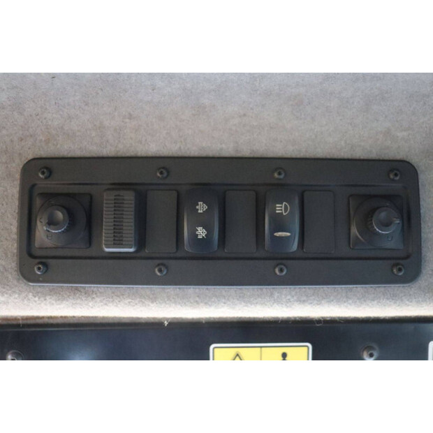 2016 Caterpillar 725C2-45415344