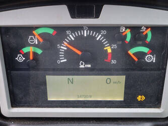 2016-caterpillar-725c2-1415182-45415351