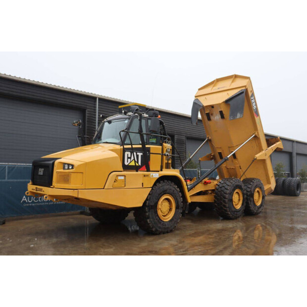 2016 Caterpillar 725C2-45415353