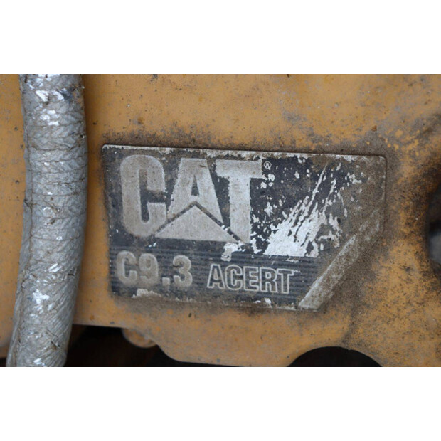 2016 Caterpillar 725C2-45415361