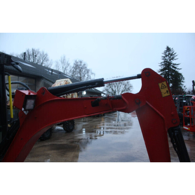 2019 JCB 16C-1-45415411