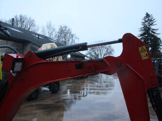 2019-jcb-16c-1-1415184-45415411