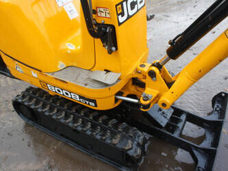 2019-jcb-8008-cts-1415190-45415531