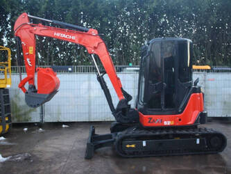 2013-hitachi-zx52u-3-clr-1415191-45415547