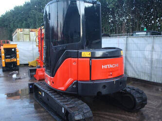 2013-hitachi-zx52u-3-clr-1415191-45415568