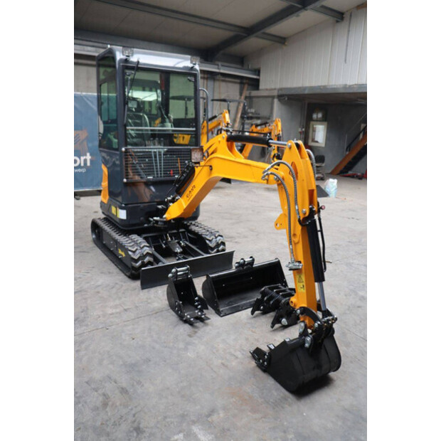 2025 Landward XT18U-45415695