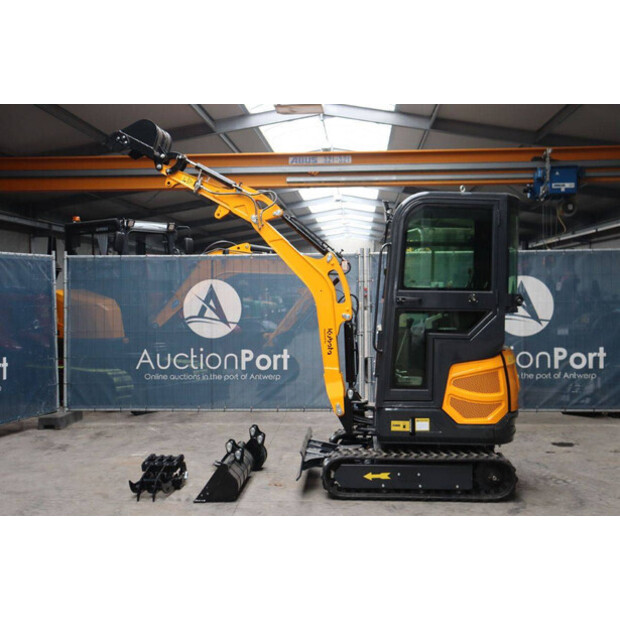 2025 Landward XT18U-45415725