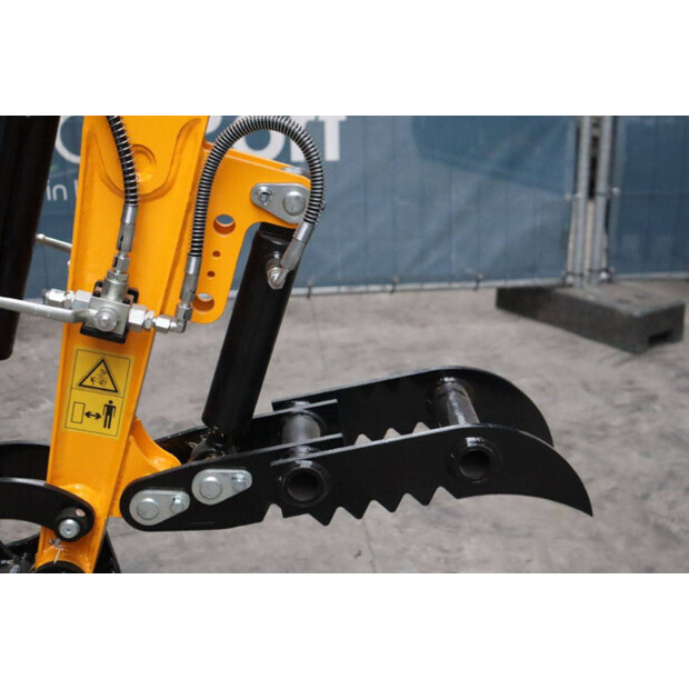 2025 Landward XT10-45415786