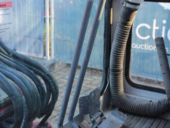 2011-takeuchi-tb016-1415217-45416208