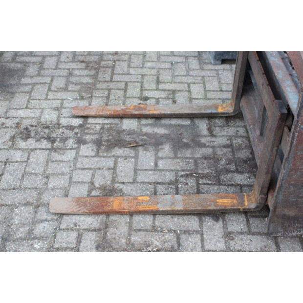 2012 GiANT V881T-45416313