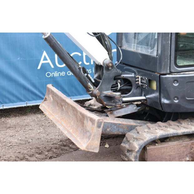 2012 بوبكات E26-45416530