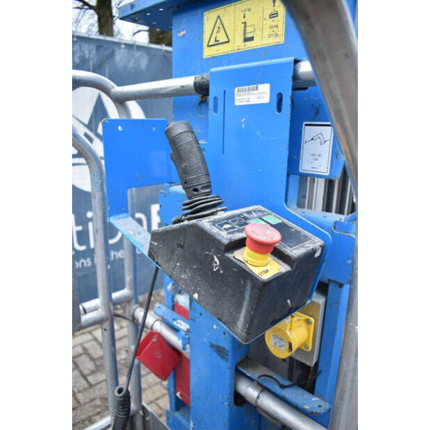 2015 Genie GR-15-45416783