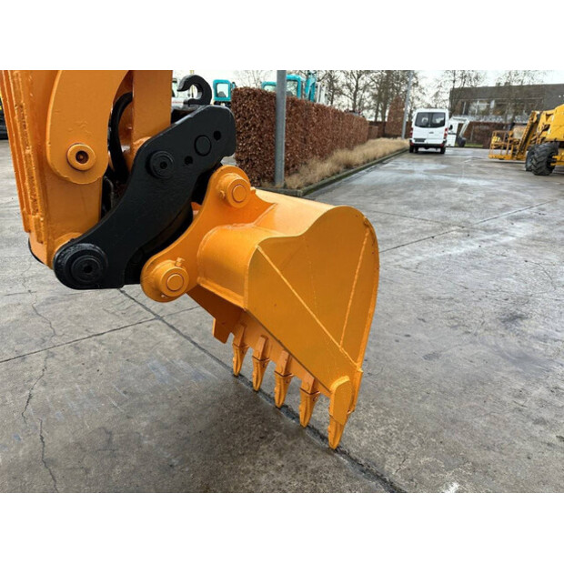 2018 Hyundai R60VS-45416933