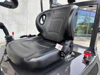 2025-wolf-mini-750-1415248-45417218