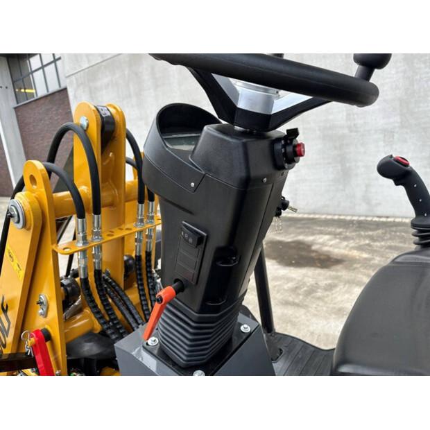 2025 وولف Mini 750-45417219