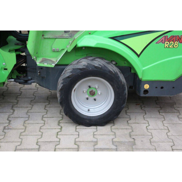 2018 Avant M528RIMCT-45417748