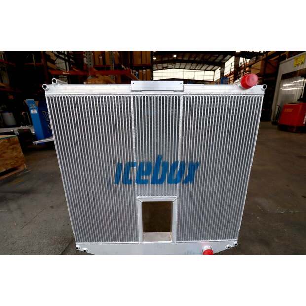 Radiator-PTR Freightliner New-45419520