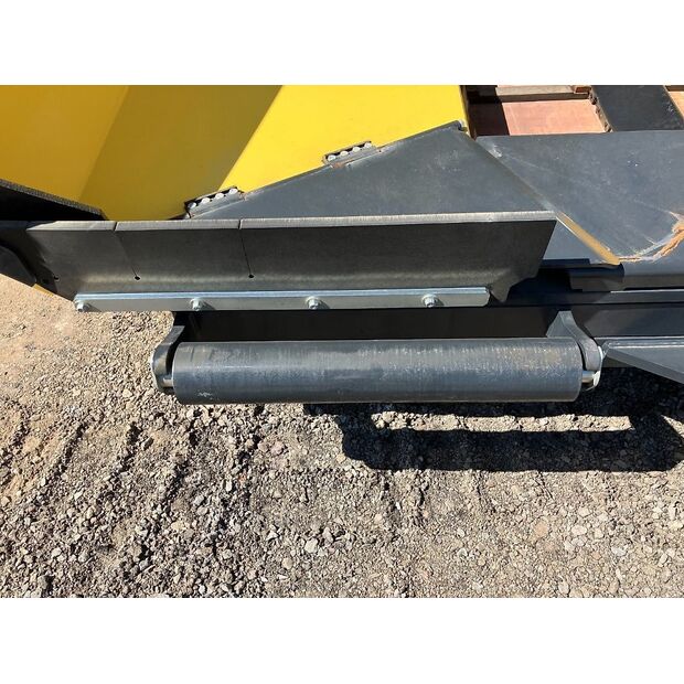 BOMAG BF 800 C S600-45420306