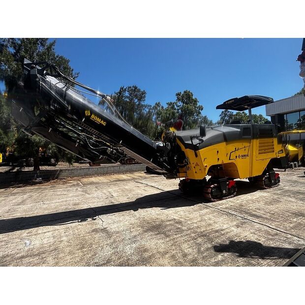 BOMAG BM 1000/35-2-45420338