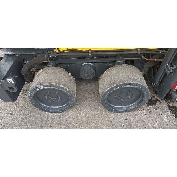 BOMAG BF 300 P-2-45420351