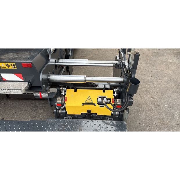 BOMAG BF 300 P-2-45420360