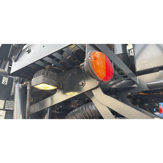 BOMAG BF 300 P-2-45420370