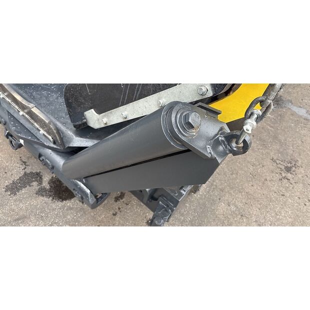 BOMAG BF 300 P-2-45420373