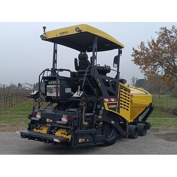 BOMAG BF 300 P-2-45420382