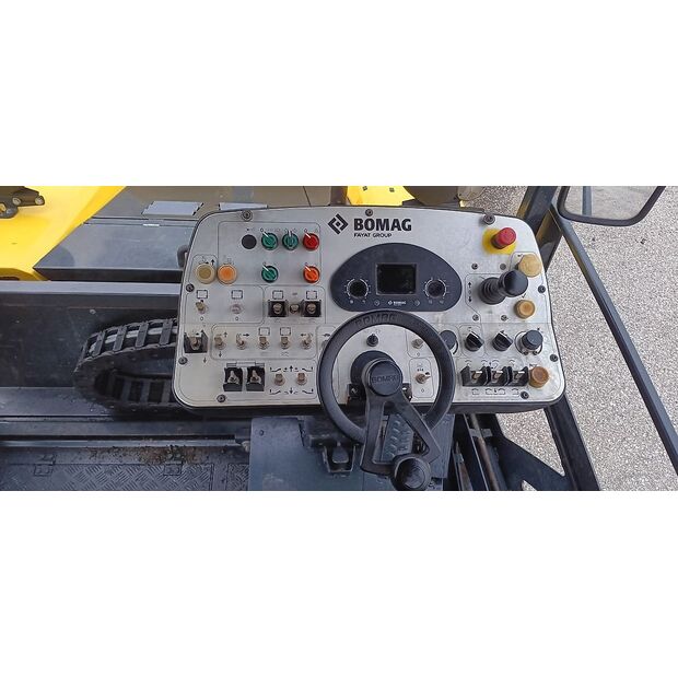 BOMAG BF 300 P-2-45420385