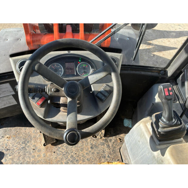 2019 Hitachi ZW75-45420752