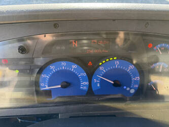 2005-renault-rincheval-1416656-45420976