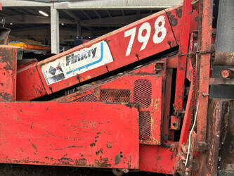 2001-finlay-798-1416666-45421342