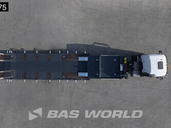 nukte-trailer-others-1412254-45421467