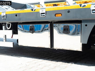 nukte-trailer-others-1412254-45421537