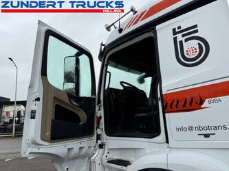 2015-mercedes-benz-actros-1412501-45421713