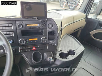 2019-mercedes-benz-actros-1942-1350316-45421831