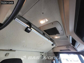 2019-mercedes-benz-actros-1942-1350316-45421835