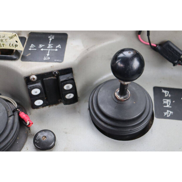 Caterpillar D6T LGP-45422023