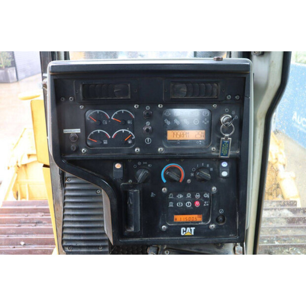 Caterpillar D6T LGP-45422029