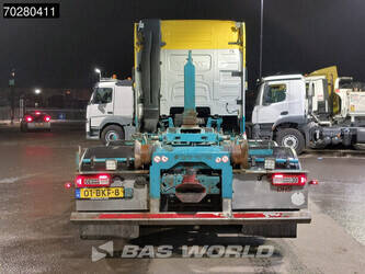 2017-volvo-fh-460-1390431-45422042