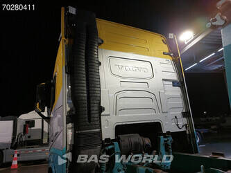 2017-volvo-fh-460-1390431-45422043