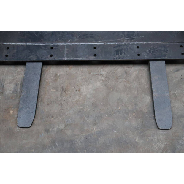 2025 Landward ST490-45422068