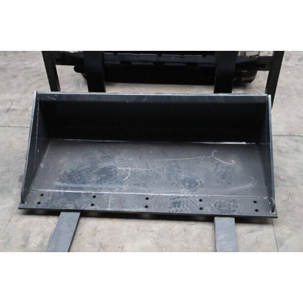 2025 Landward ST490-45422069