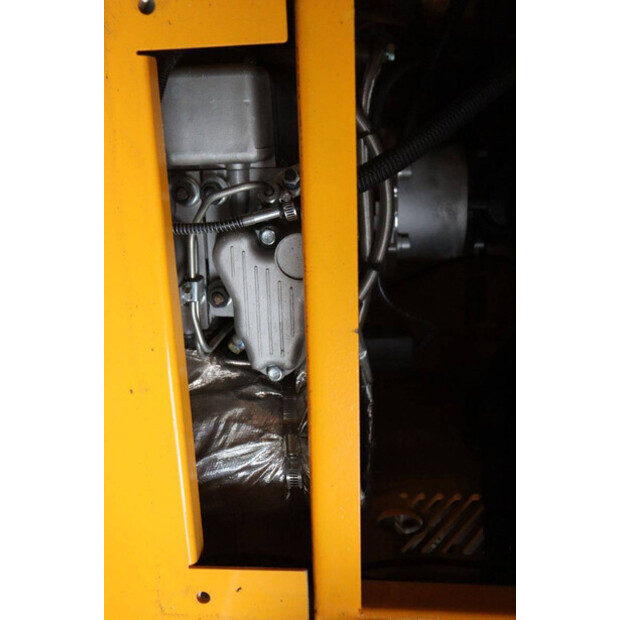 2025 Landward ST490-45422092