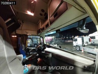 2017-volvo-fh-460-1390431-45422099