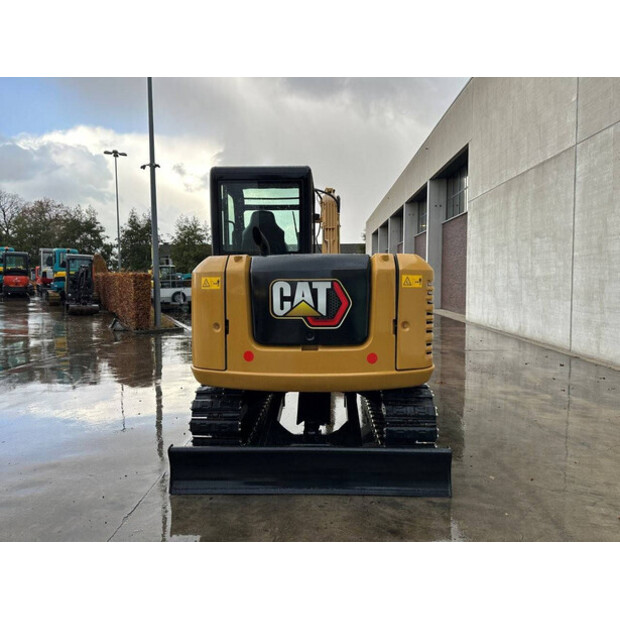 2017 Caterpillar 305.5E2-45422177