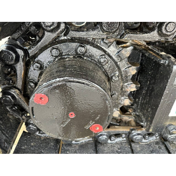 2017 Caterpillar 305.5E2-45422192